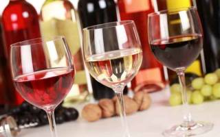 Что полезнее белое или красное сухое вино